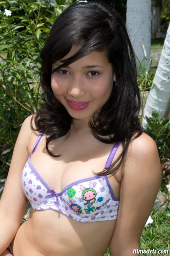 image hosted at ImgDrive.net