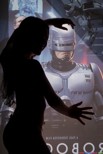 image hosted at ImgDrive.net