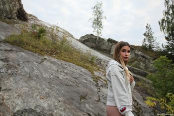 image hosted at ImgDrive.net