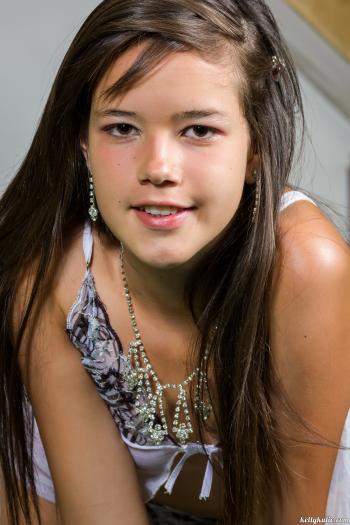 image hosted at ImgDrive.net