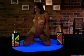 image hosted at ImgDrive.net