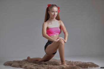 image hosted at ImgDrive.net