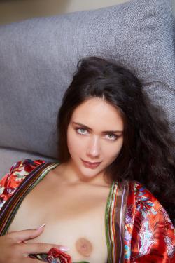 image hosted at ImgDrive.net