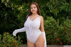 image hosted at ImgDrive.net