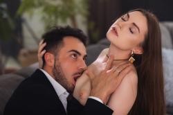 image hosted at ImgDrive.net