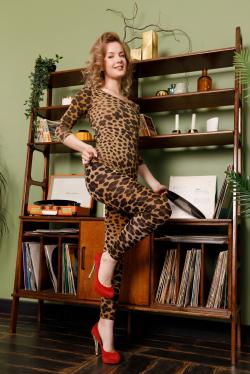 image hosted at ImgDrive.net