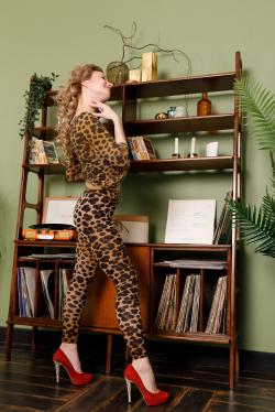 image hosted at ImgDrive.net