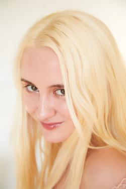 image hosted at ImgDrive.net