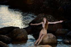 image hosted at ImgDrive.net