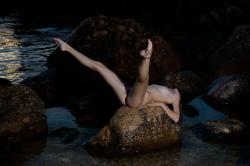 image hosted at ImgDrive.net