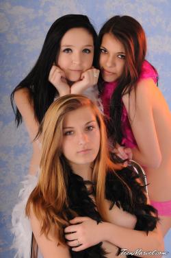 image hosted at ImgDrive.net