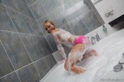 image hosted at ImgDrive.net