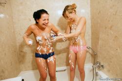 image hosted at ImgDrive.net