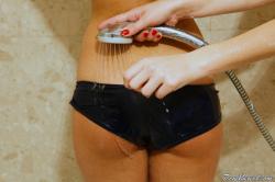 image hosted at ImgDrive.net