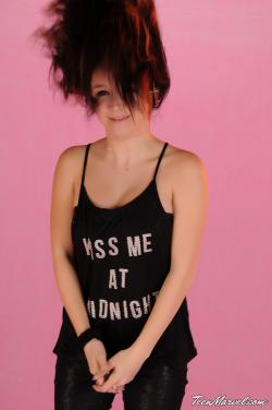 image hosted at ImgDrive.net