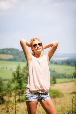 image hosted at ImgDrive.net