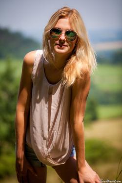 image hosted at ImgDrive.net