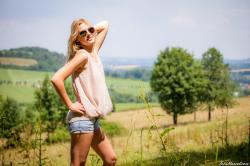 image hosted at ImgDrive.net