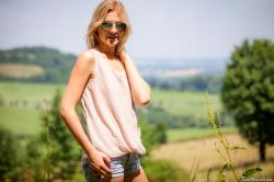 image hosted at ImgDrive.net