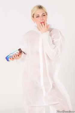 image hosted at ImgDrive.net