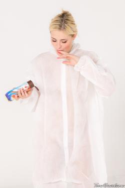 image hosted at ImgDrive.net