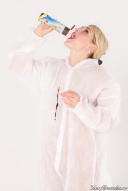 image hosted at ImgDrive.net