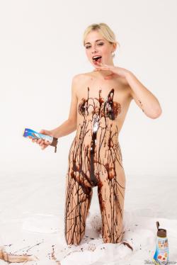 image hosted at ImgDrive.net