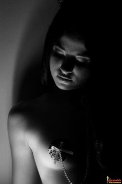 image hosted at ImgDrive.net