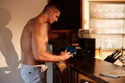 image hosted at ImgDrive.net