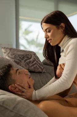 image hosted at ImgDrive.net