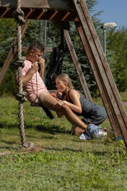 image hosted at ImgDrive.net