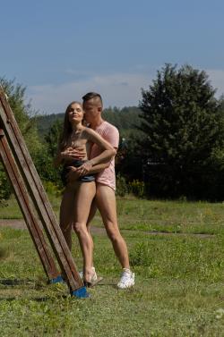 image hosted at ImgDrive.net