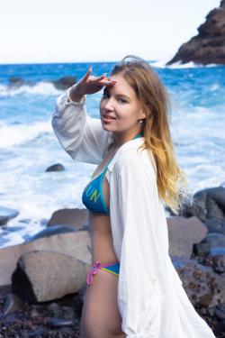 image hosted at ImgDrive.net