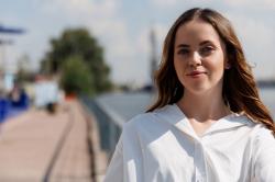 image hosted at ImgDrive.net