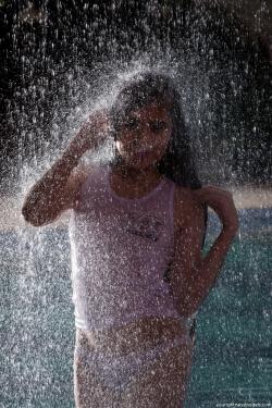 image hosted at ImgDrive.net