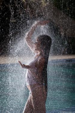 image hosted at ImgDrive.net