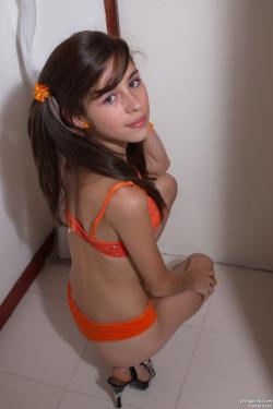 image hosted at ImgDrive.net