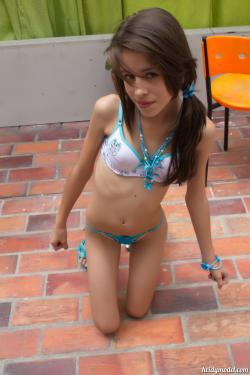 image hosted at ImgDrive.net