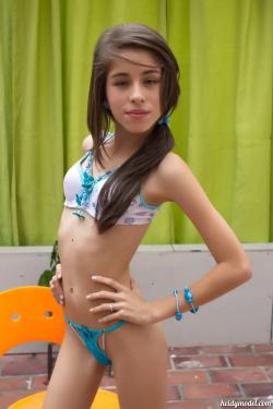 image hosted at ImgDrive.net