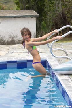 image hosted at ImgDrive.net