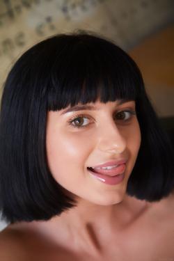 image hosted at ImgDrive.net