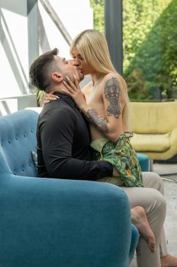 image hosted at ImgDrive.net