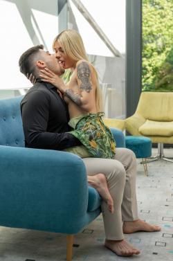 image hosted at ImgDrive.net