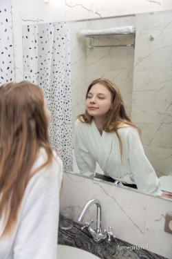 image hosted at ImgDrive.net