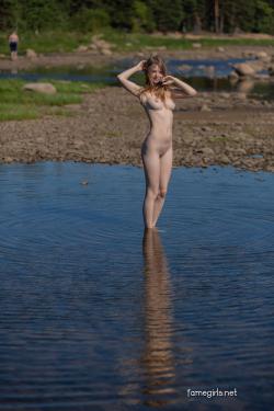 image hosted at ImgDrive.net