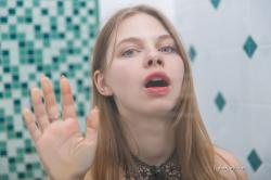 image hosted at ImgDrive.net