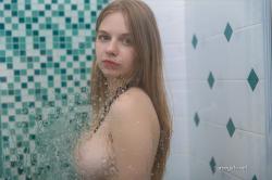 image hosted at ImgDrive.net