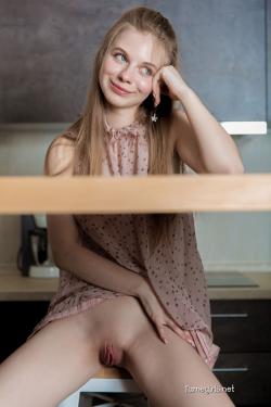 image hosted at ImgDrive.net