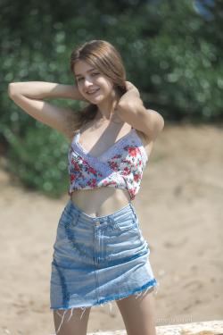 image hosted at ImgDrive.net