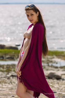 image hosted at ImgDrive.net